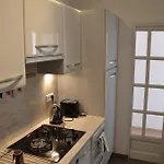 Apartment C027-spacieux & Lumineux - Centre De